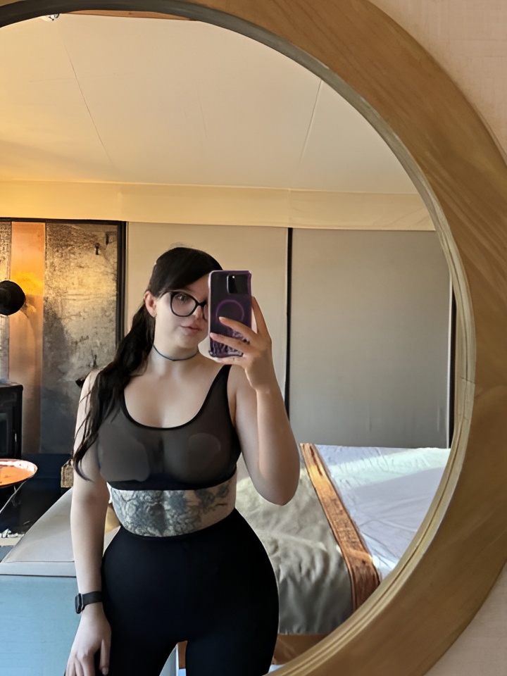 Наташа привлекальеная девушка из Калининграда цена от 10000 руб