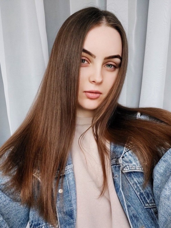 Флоретта привлекательная девушка из Калининграда цена от 4000 руб