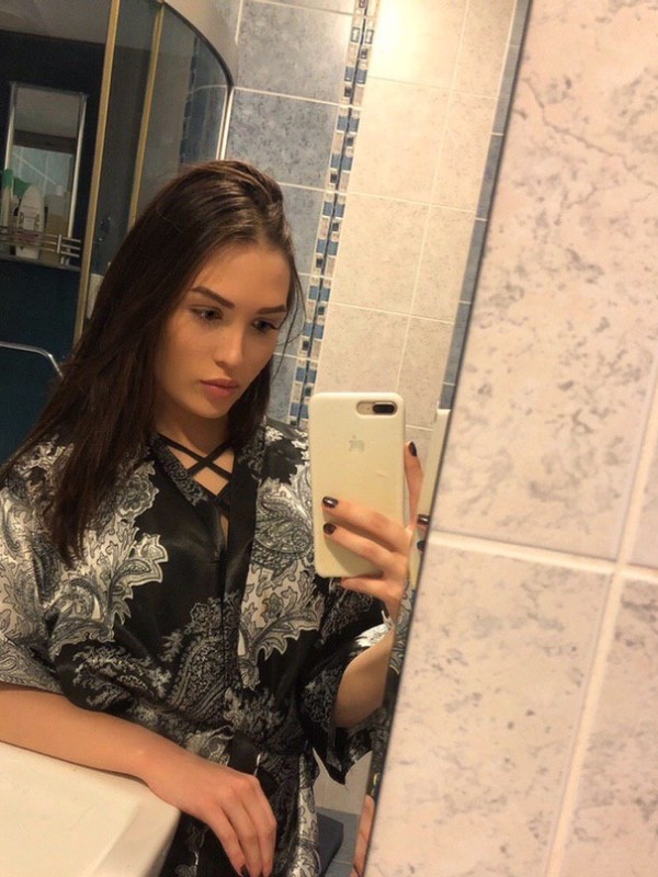 Лиза привлекательная девушка из Калининграда цена от 3500 руб