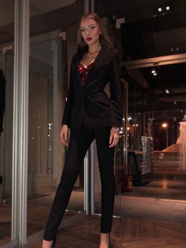 🎥 РИТОЧКА привлекательная девушка из Калининграда цена от 5000 руб